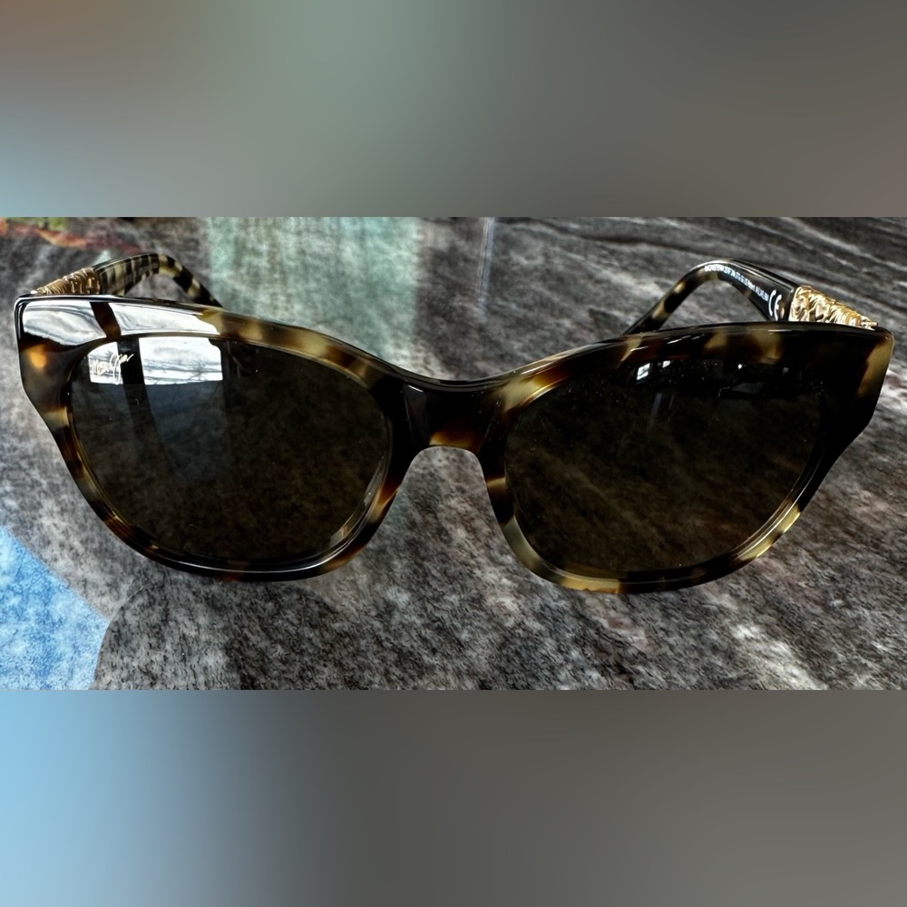 Maui Jim Sunglasses…Like New!!